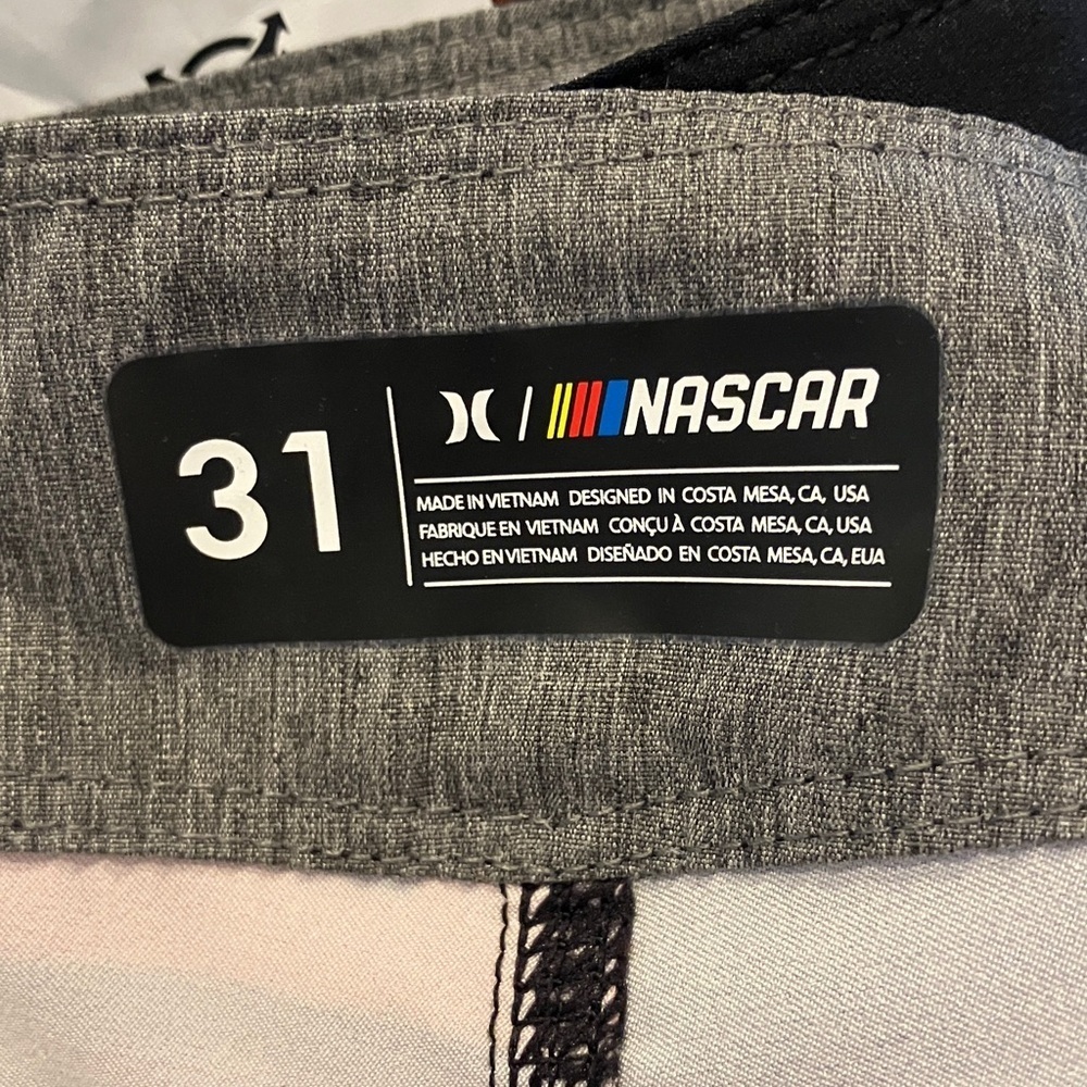 NWT Hurley Nascar Racing Men's Throwback Board Shorts Phantom Shorts Finishline - Picture 9 of 11